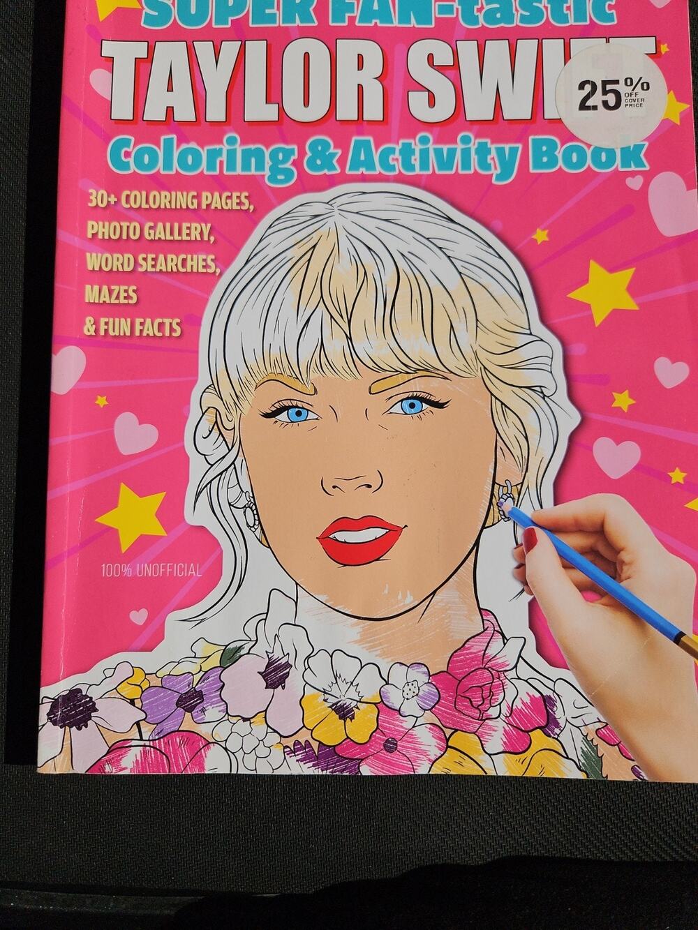 SUPER FAN-Tastic Taylor Swift Coloring and Activity Book : 30+ Coloring...